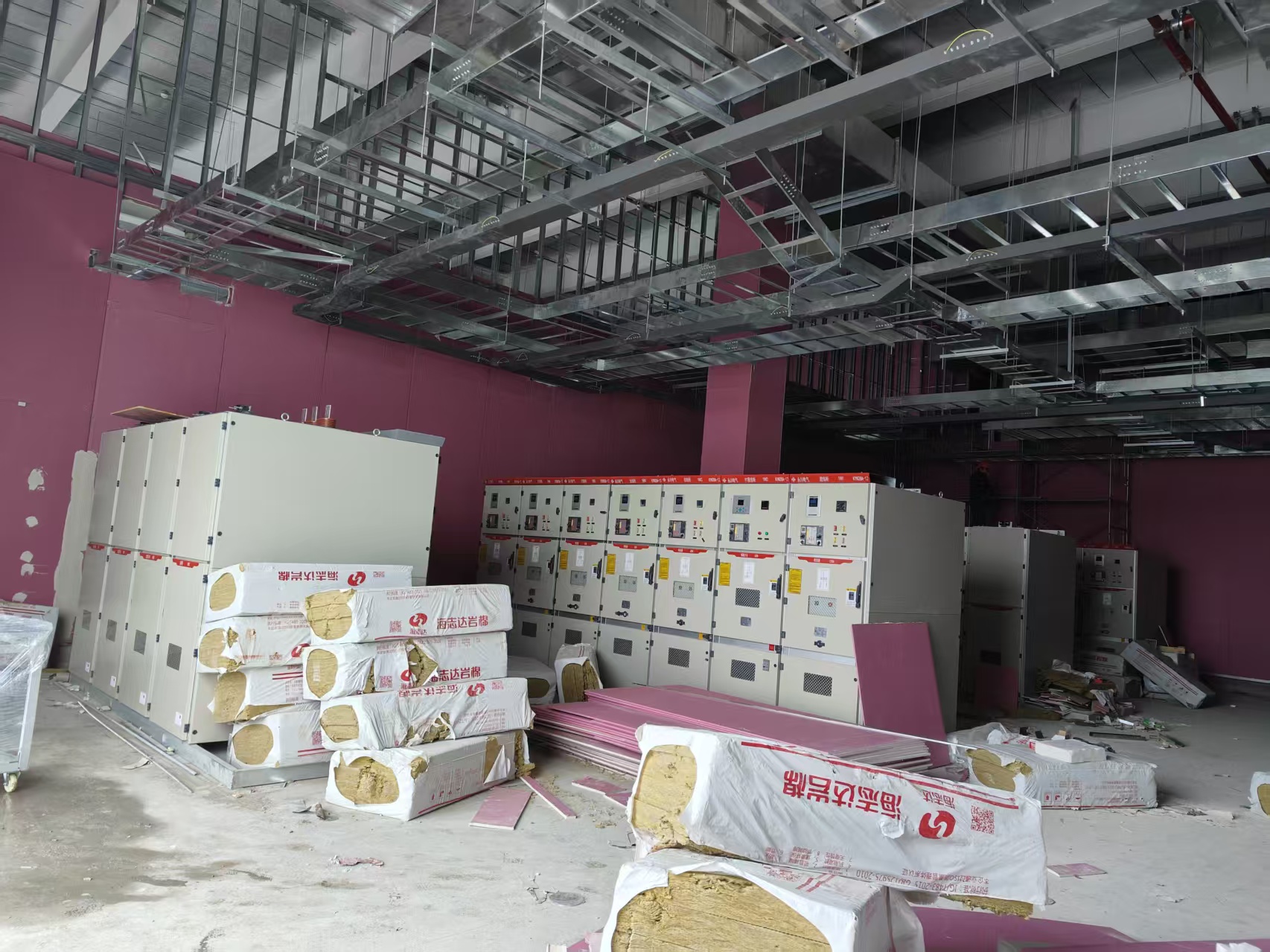 ���̰���